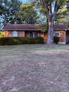 945 Bowling Branch Rd