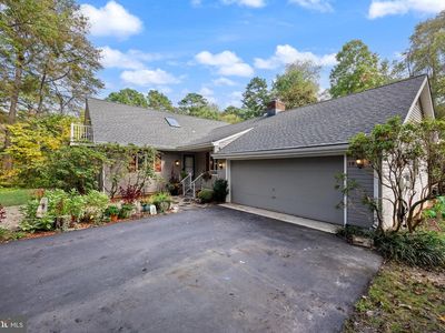 19 Robbins Way