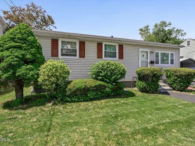 327 Manchester Road