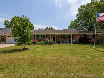 1122 SE Greystone Ave