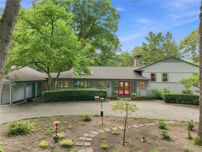 275 Forge Rd