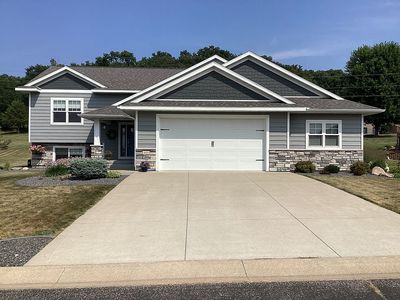 409 Northern Hills Trl