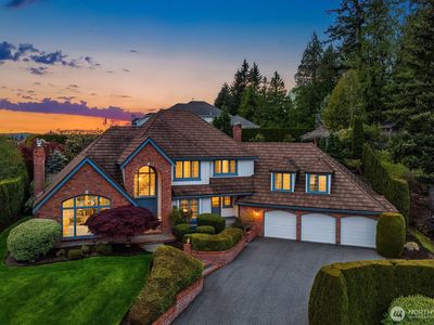 4623 233rd Avenue SE