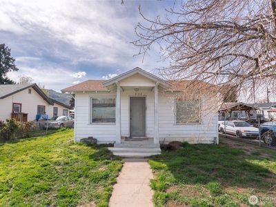 Property at 626 Highland Drive, Wenatchee, WA