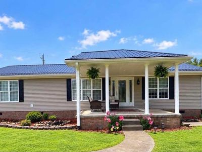 1550 Ridgeview Dr