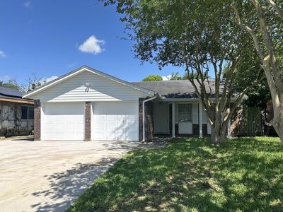934 Bacliff Dr