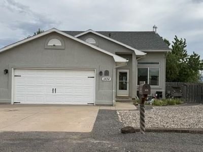 1494 W Delaney Dr