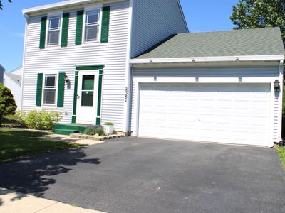 Property at 2382 N Quaker Hollow Ln, Round Lake Beach, IL