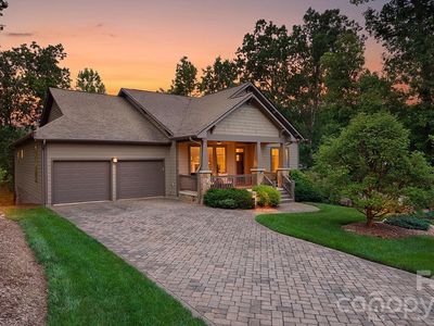 2 Green Drake Ct