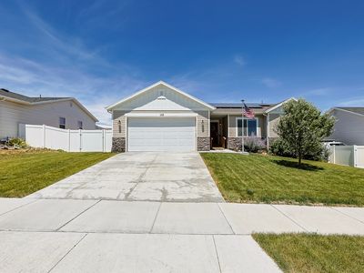 1112 W Honeycomb Dr