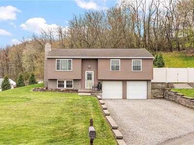 120 Willow Dr