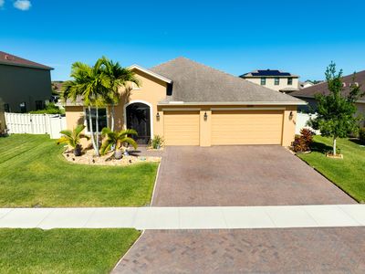 10022 W Verona Circle