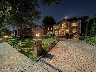 444 Sleight Ave