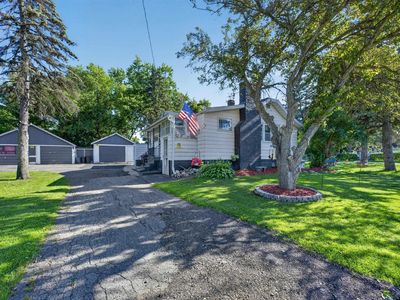 Property at 1442 Natalie Dr, Burton, MI