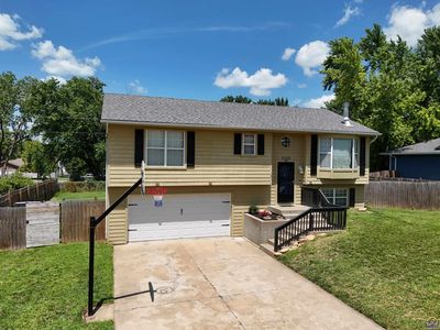 4406 NW 52nd Ter