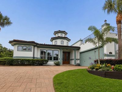 537 Villa Dr