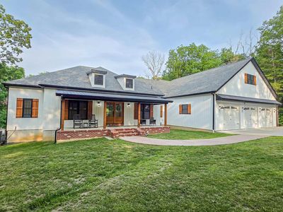 2940 Parrish Ridge Ln