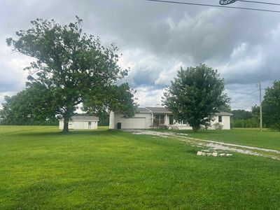 710 Loop Rd
