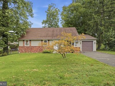 402 Larchwood Ave