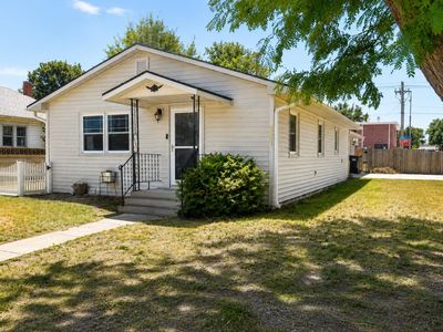 221 W Spencer St