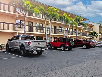 425 30th Ave W APT C208