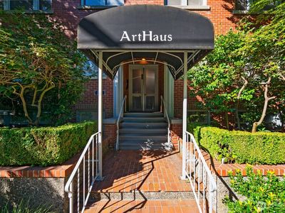 735 Federal Avenue E #5