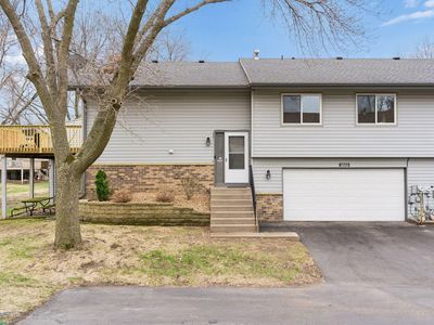 3553 Avon Dr