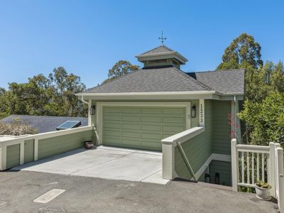 1233 Lattie Lane