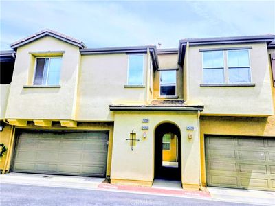 25562 Huxley Dr