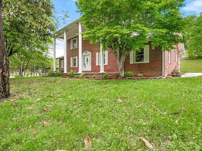 100 Lowell Brown Rd