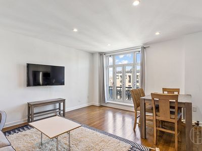 510 W 110th St Unit Ph12d