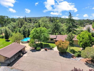 6490 Pleasant Valley Rd