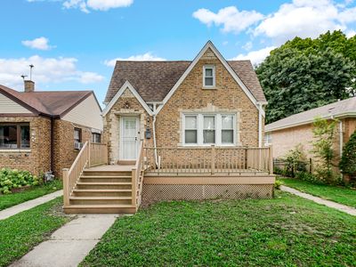 12151 Greenwood Ave