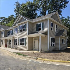Property at 201 Patriots Village Ct, West Point, VA