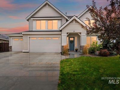 25 W Heston Dr