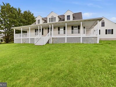 33 Eldridge Ln