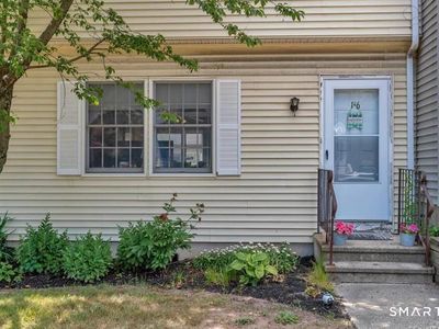 16 Chamberlain Street #16
