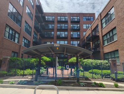 2323 W Pershing Rd APT 336