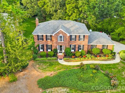 4113 Hallam Ct