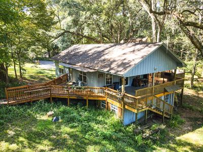 3711 Fawn Ln
