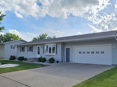 Property at 923 7th Ave NW, Valley City, ND