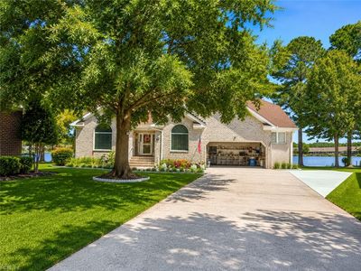 5836 Woodstock Point