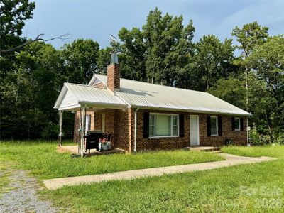 430 Russell Rd