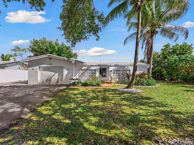 421 SW 18th Street