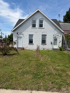 Property at 900-902 Mary St, Evansville, IN