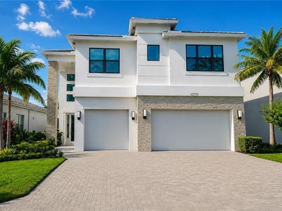 12770 Woodbury DR
