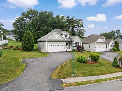 28 Saint Andrews Way