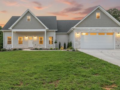 2831 Everett Rd