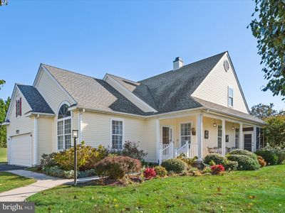 24 Avebury Ct