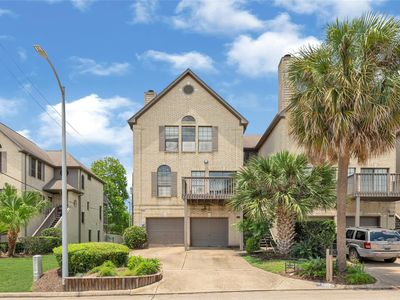 2607 Sailboat Dr